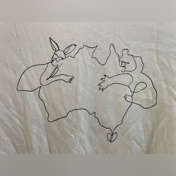 Anthropologie Cassandra Anderson white tee Australia fires benefit - Picture 2 of 5